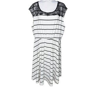 Torrid womens dress white black stripe 2 2x